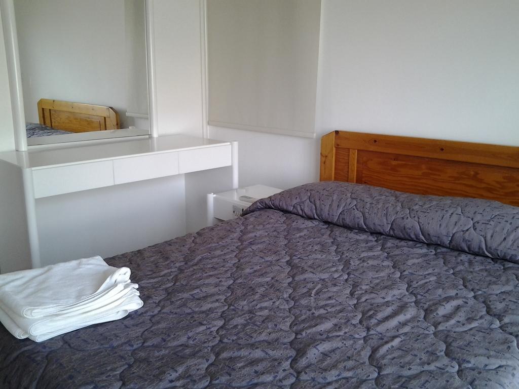 Artemis Karas Holidays Apartment Paralimni Room photo
